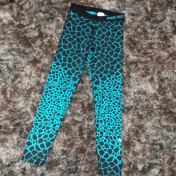 Nike running leggings - Picture 3 of 6